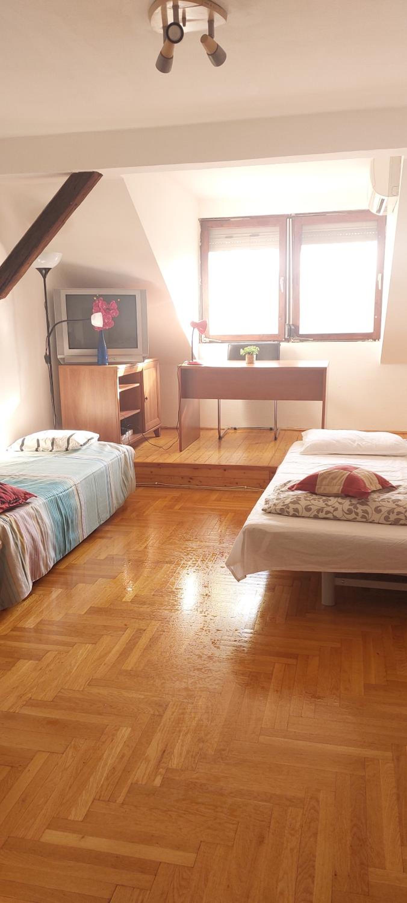 Hakuna Matata - Room in Budapest - Near Buda Castle, Parliament and Margaret Island view 5