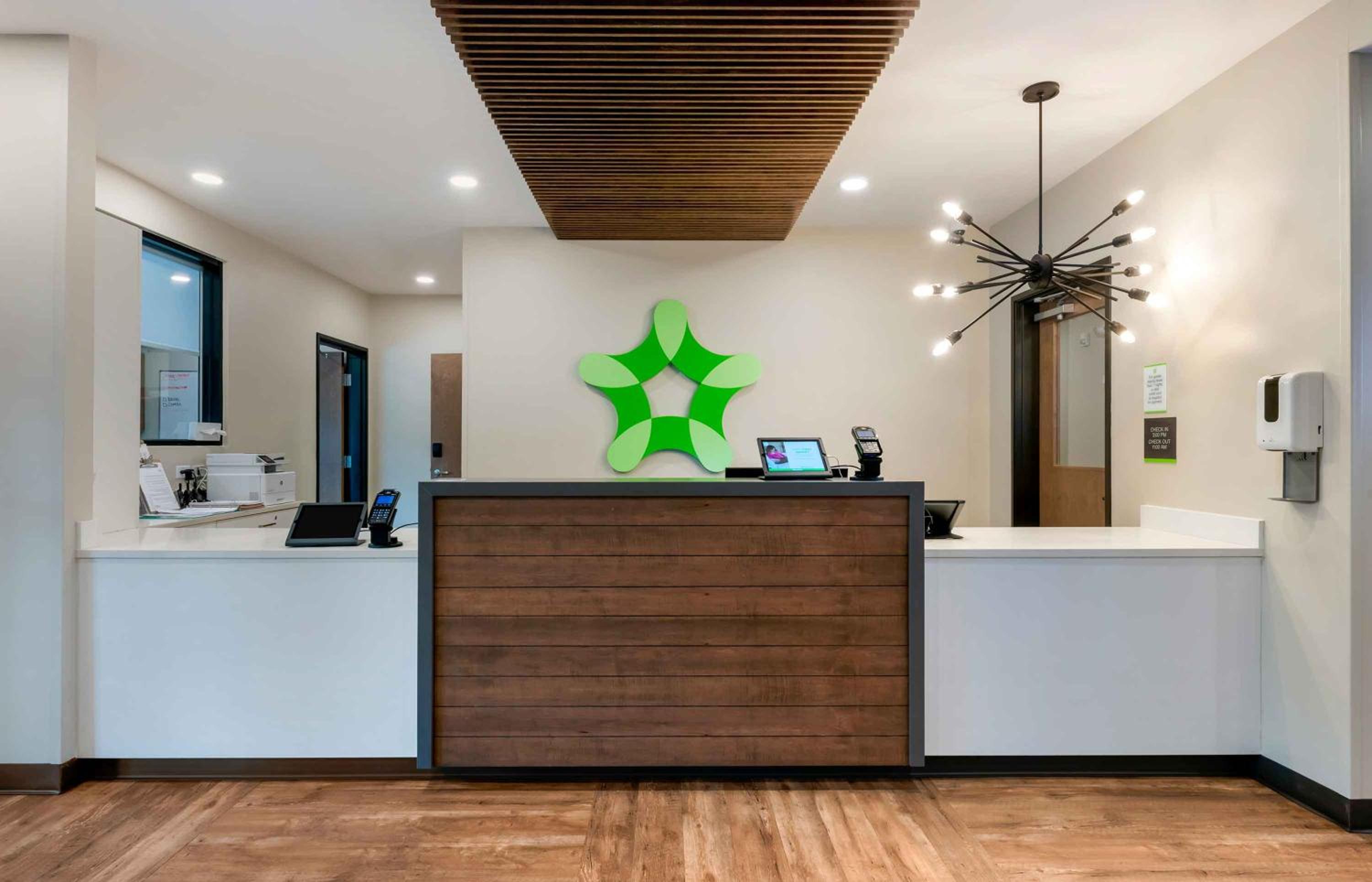 Smyrna Vacations - Extended Stay America Premier Suites - Nashville - Smyrna - Property Image 7