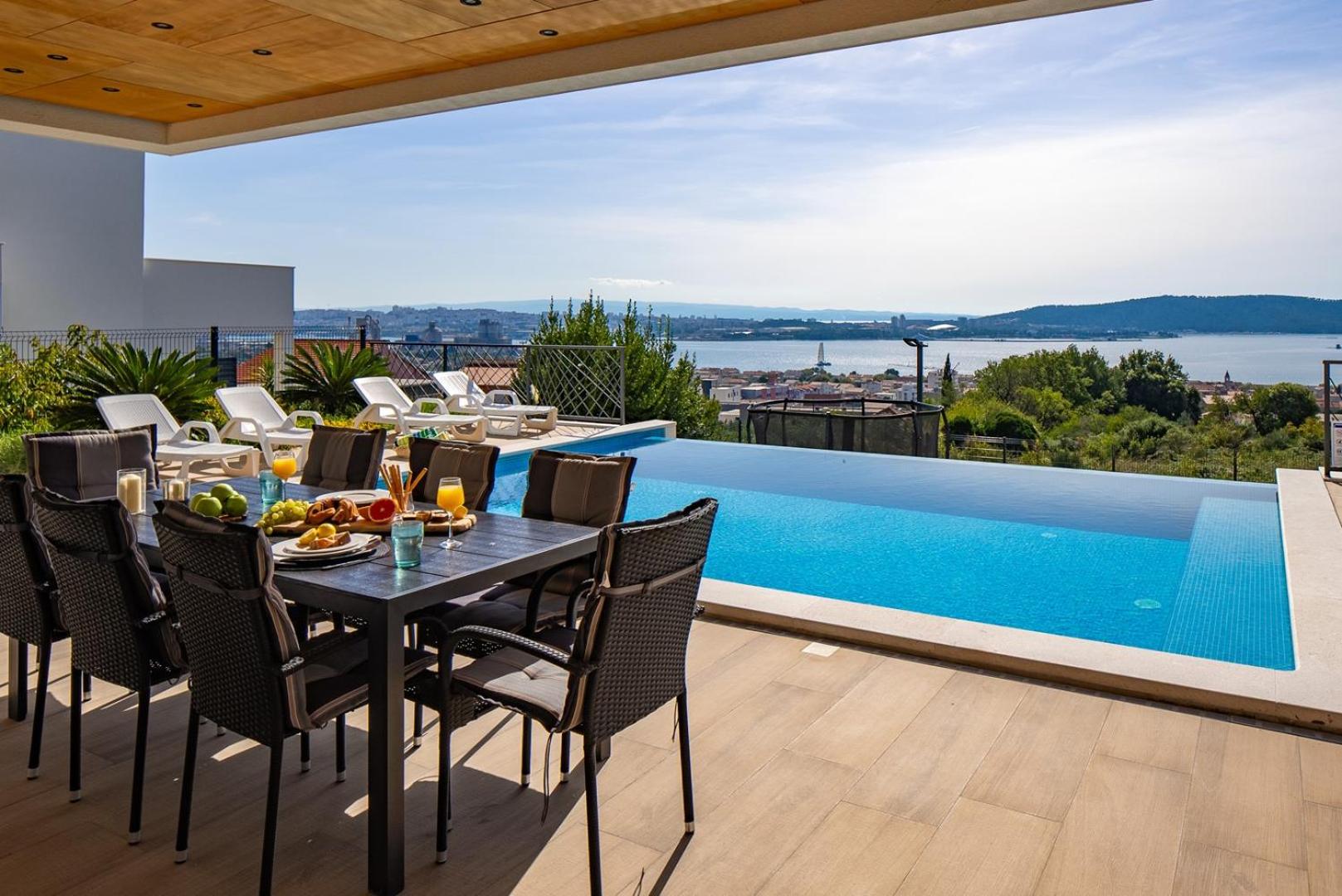 Villa Casa Bella with sea views - 1,4km from the beach