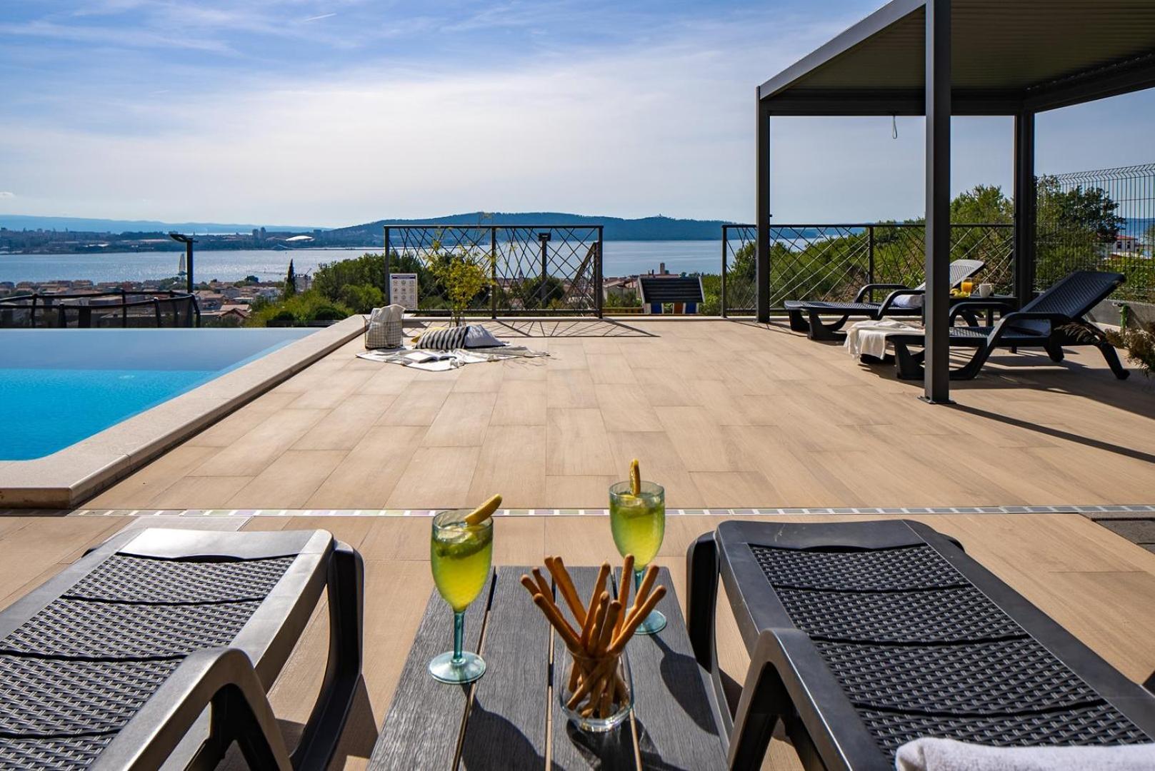 Villa Casa Bella with sea views - 1,4km from the beach