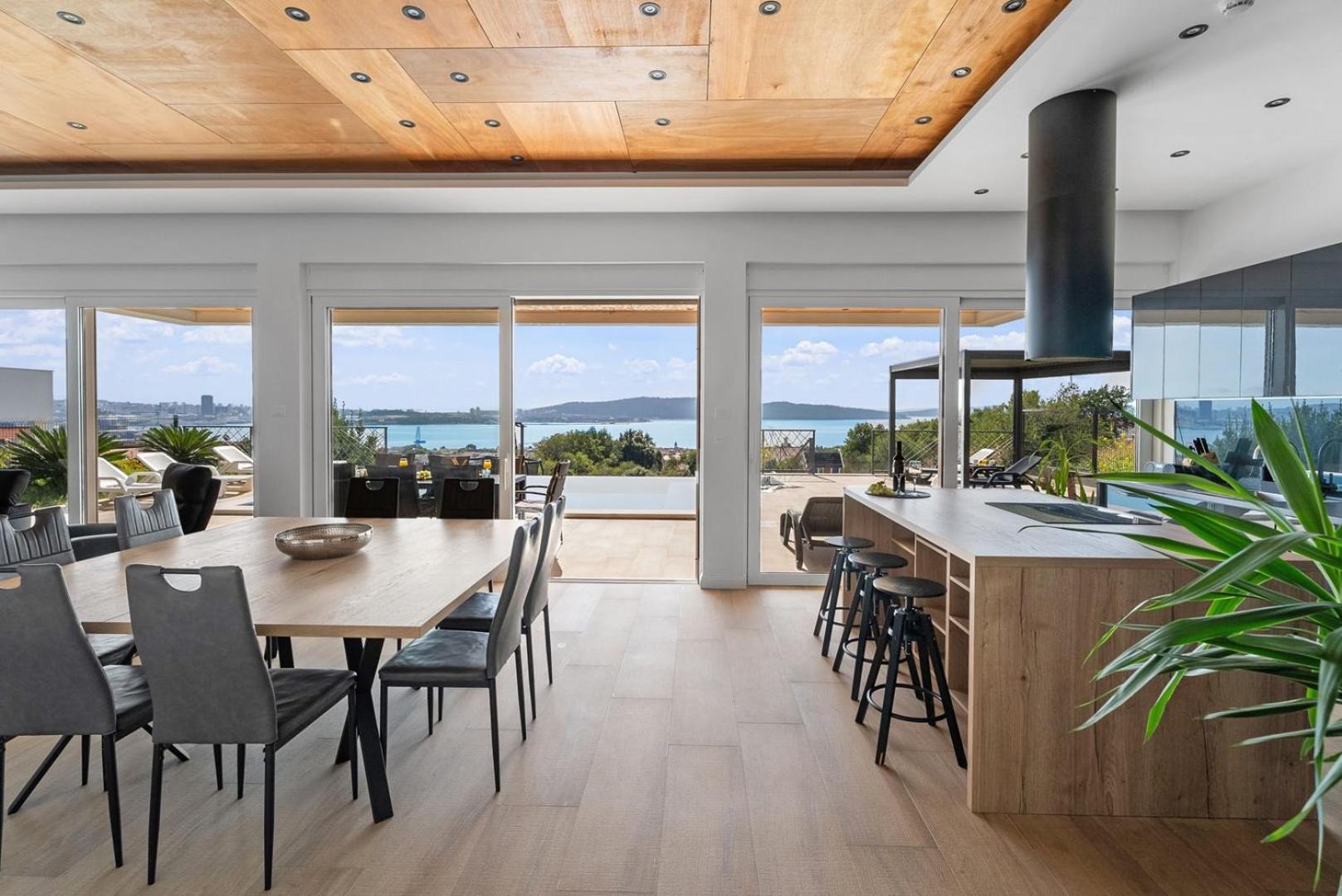 Villa Casa Bella with sea views - 1,4km from the beach