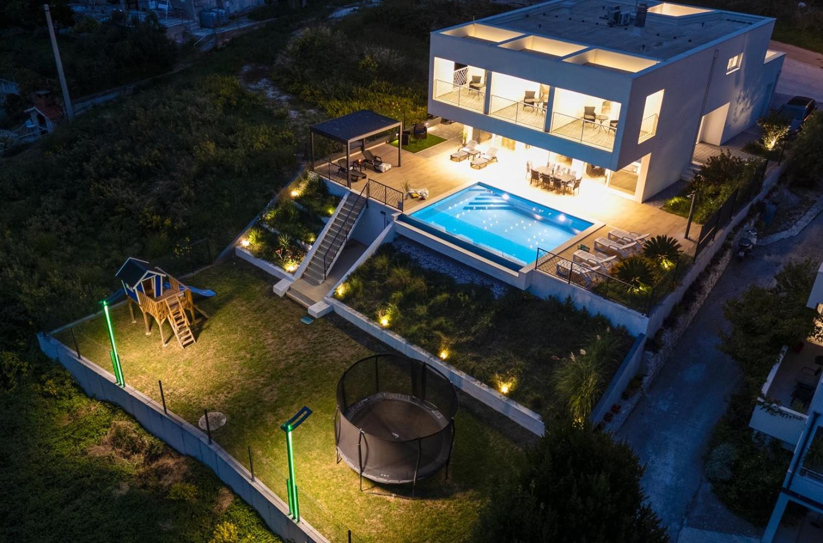 Villa Casa Bella with sea views - 1,4km from the beach