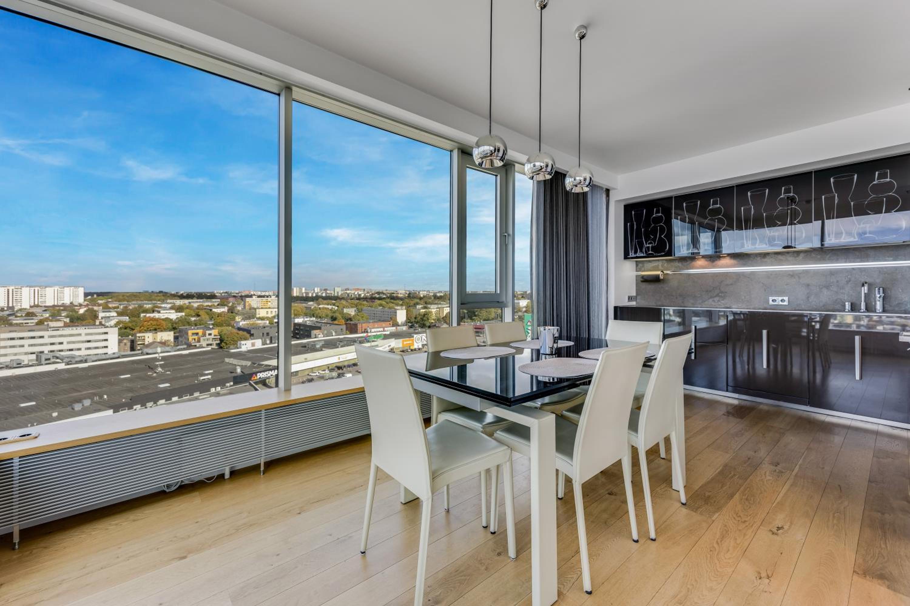High-Rise Panoram View Ultra Luxury Apartment
