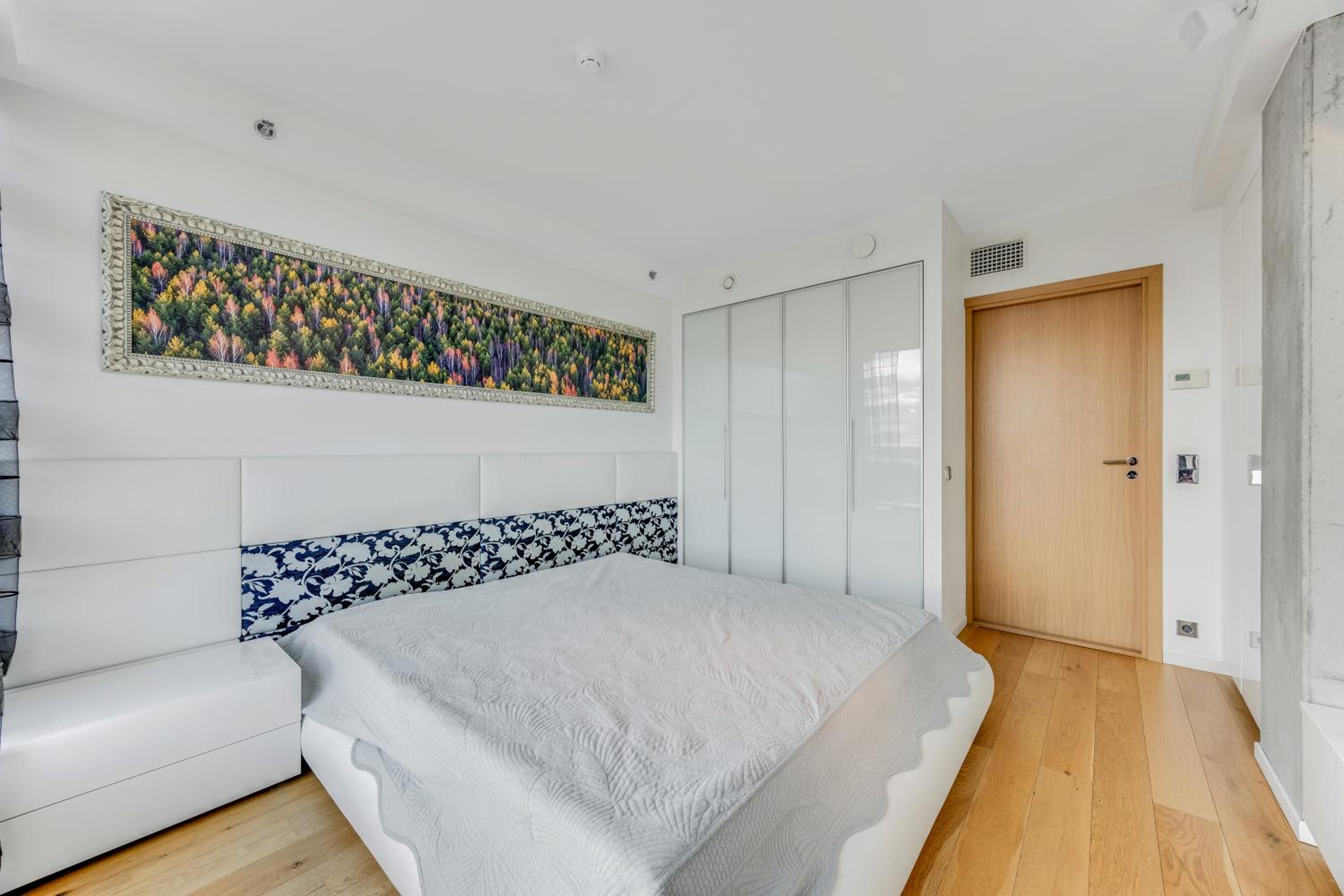 High-Rise Panoram View Ultra Luxury Apartment