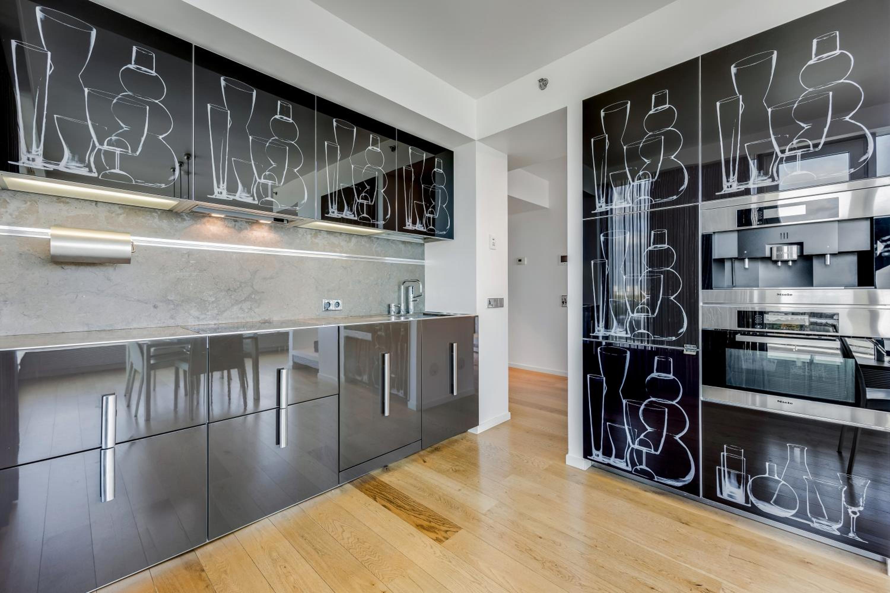High-Rise Panoram View Ultra Luxury Apartment