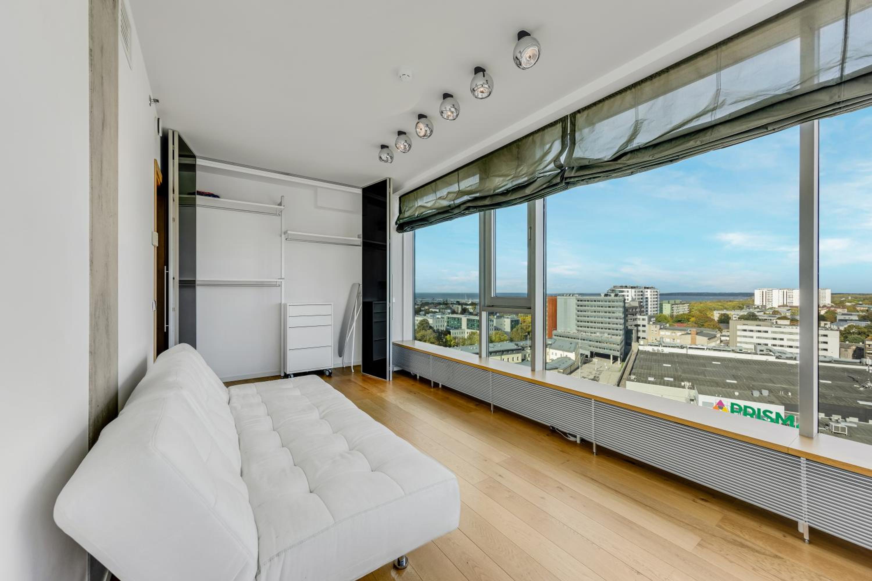 High-Rise Panoram View Ultra Luxury Apartment