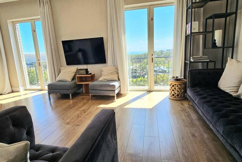 Cape Royale 4BED Suite