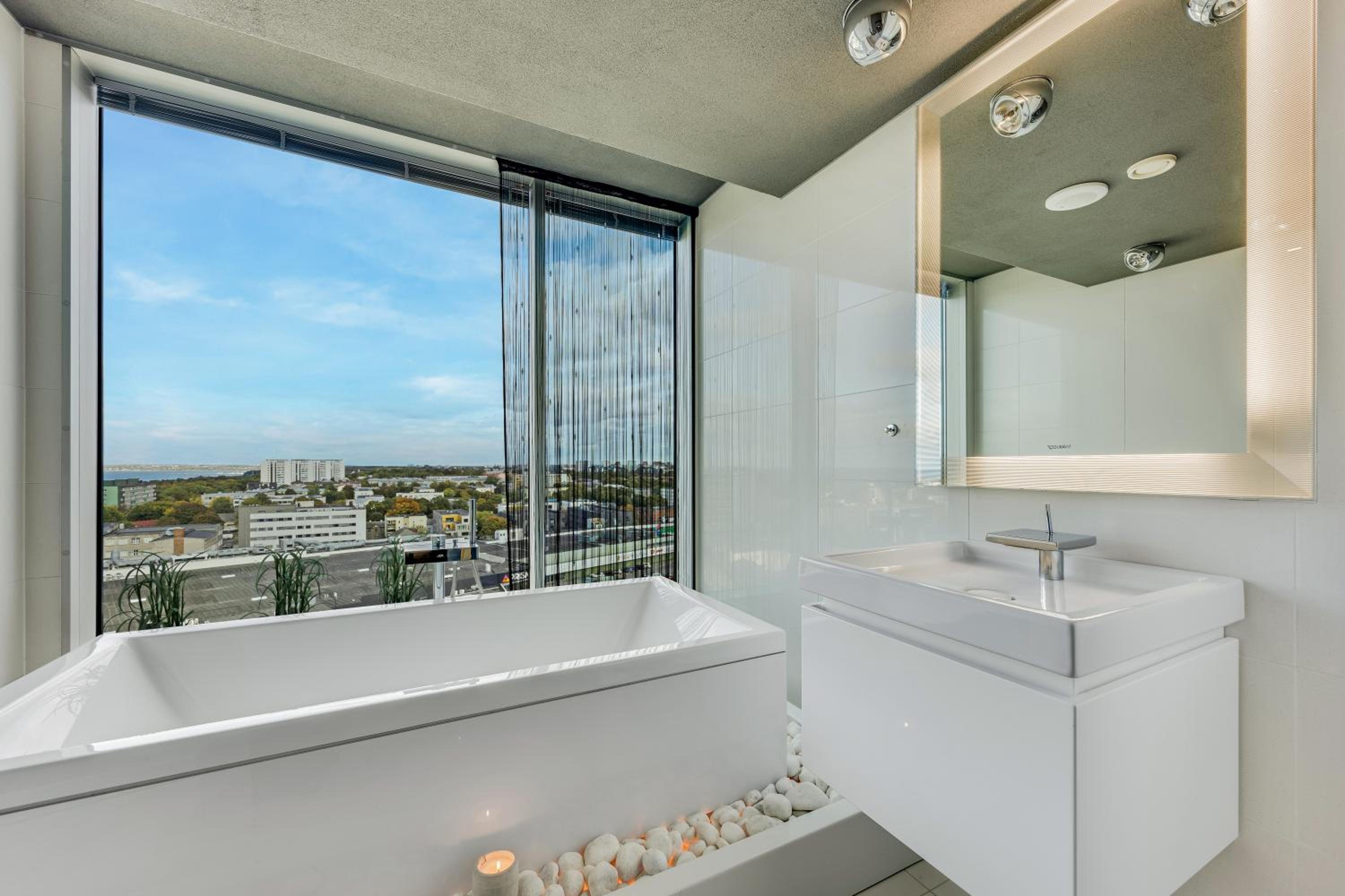 High-Rise Panoram View Ultra Luxury Apartment