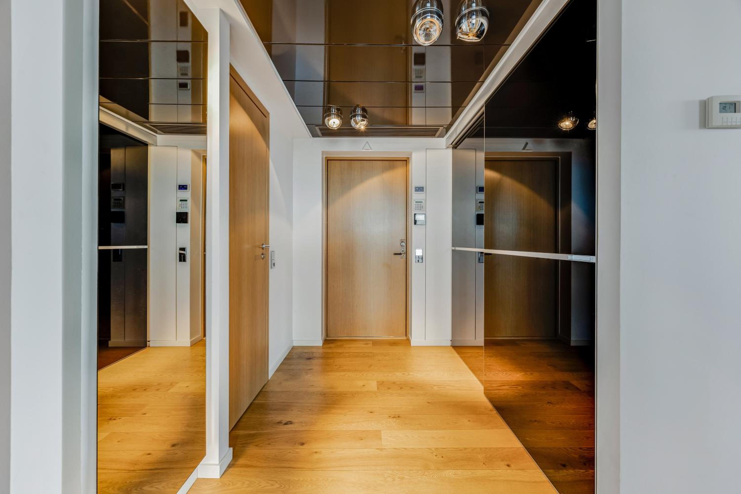 High-Rise Panoram View Ultra Luxury Apartment