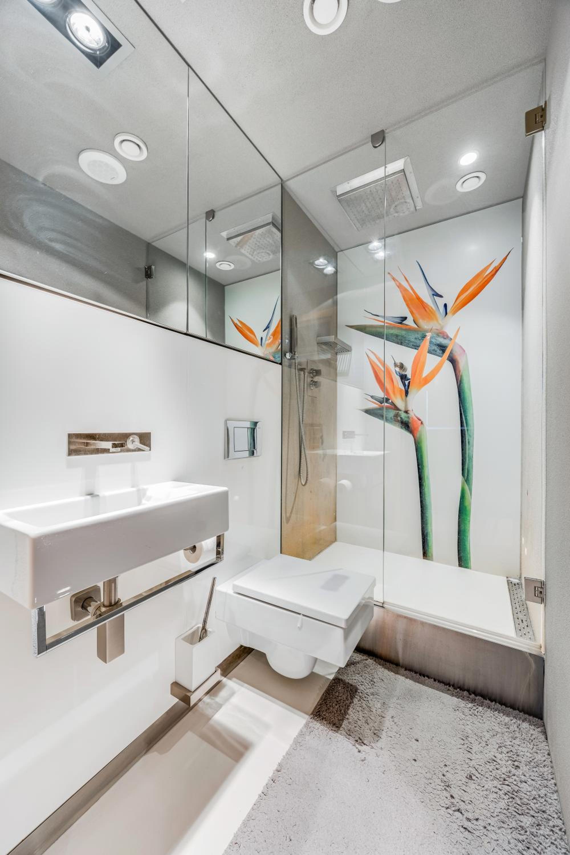 High-Rise Panoram View Ultra Luxury Apartment
