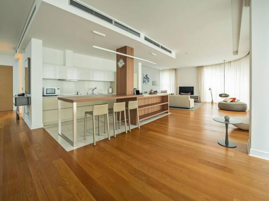 Two-Bedroom Penthouse Sea View view 3