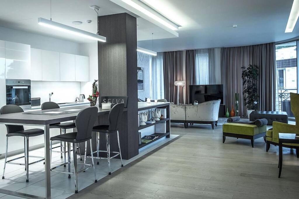 Two-Bedroom Penthouse Sea View view 4