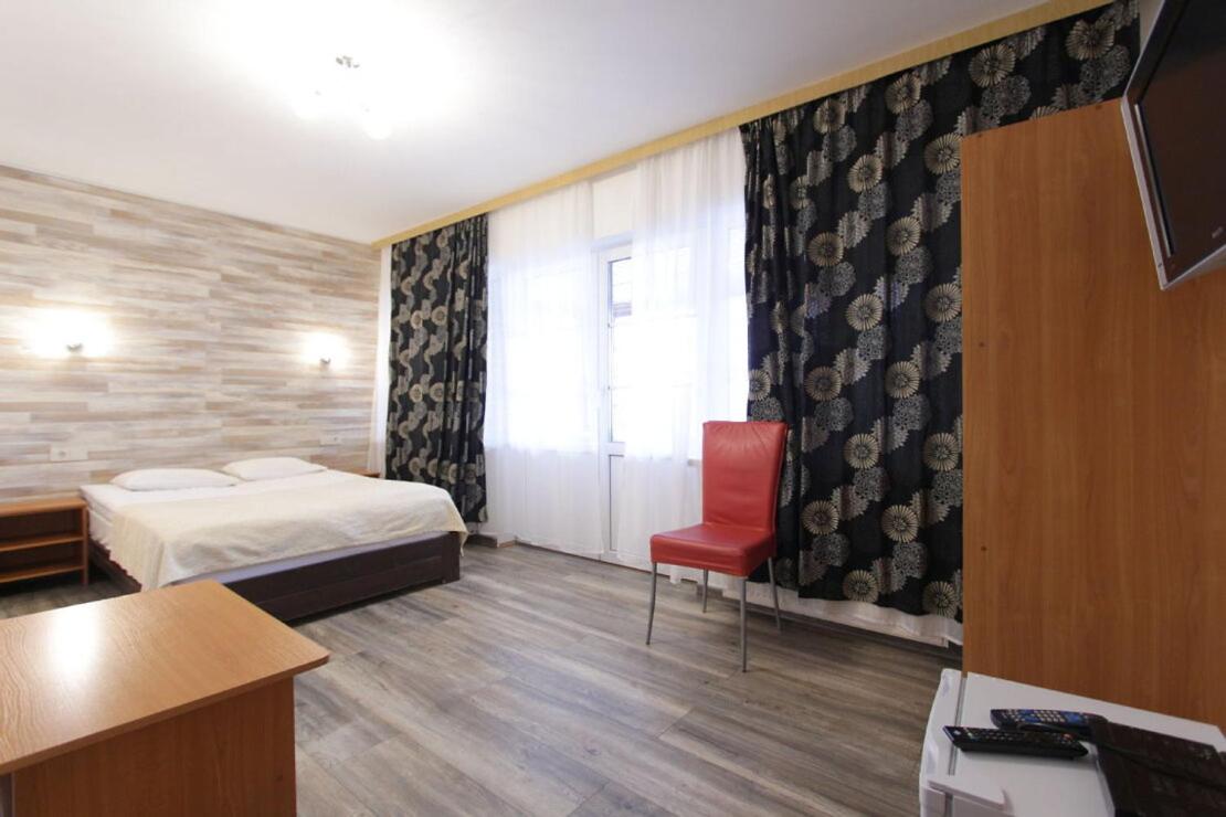 Urusel Hotel