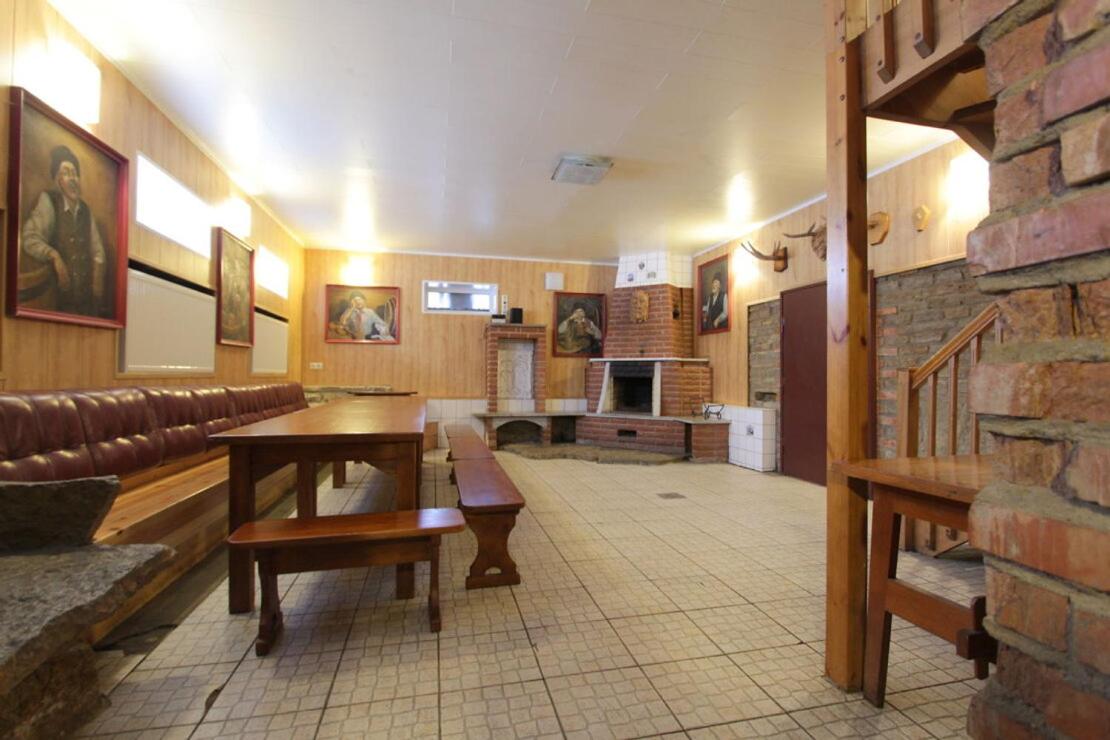 Urusel Hotel