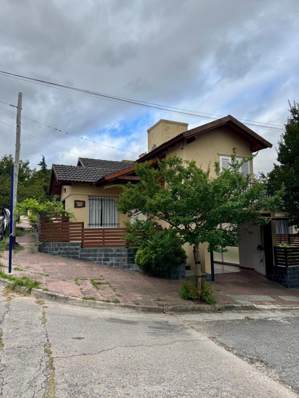 Casa LA FALDA