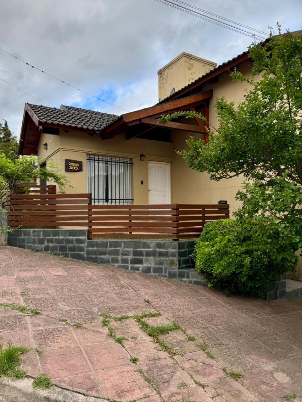 Casa LA FALDA