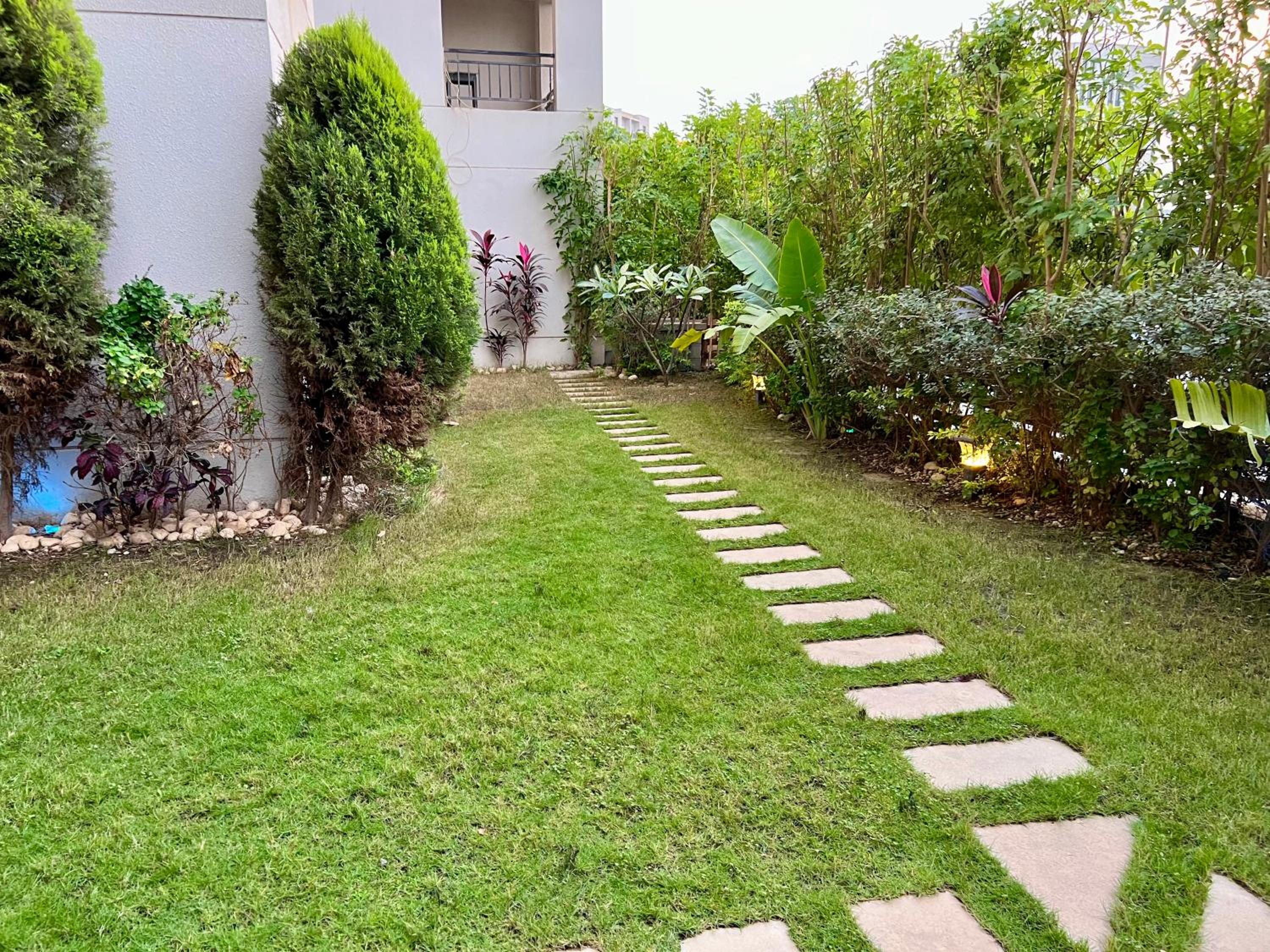 CFC Ultra Luxurious Andalusian Apt I Garden & Office