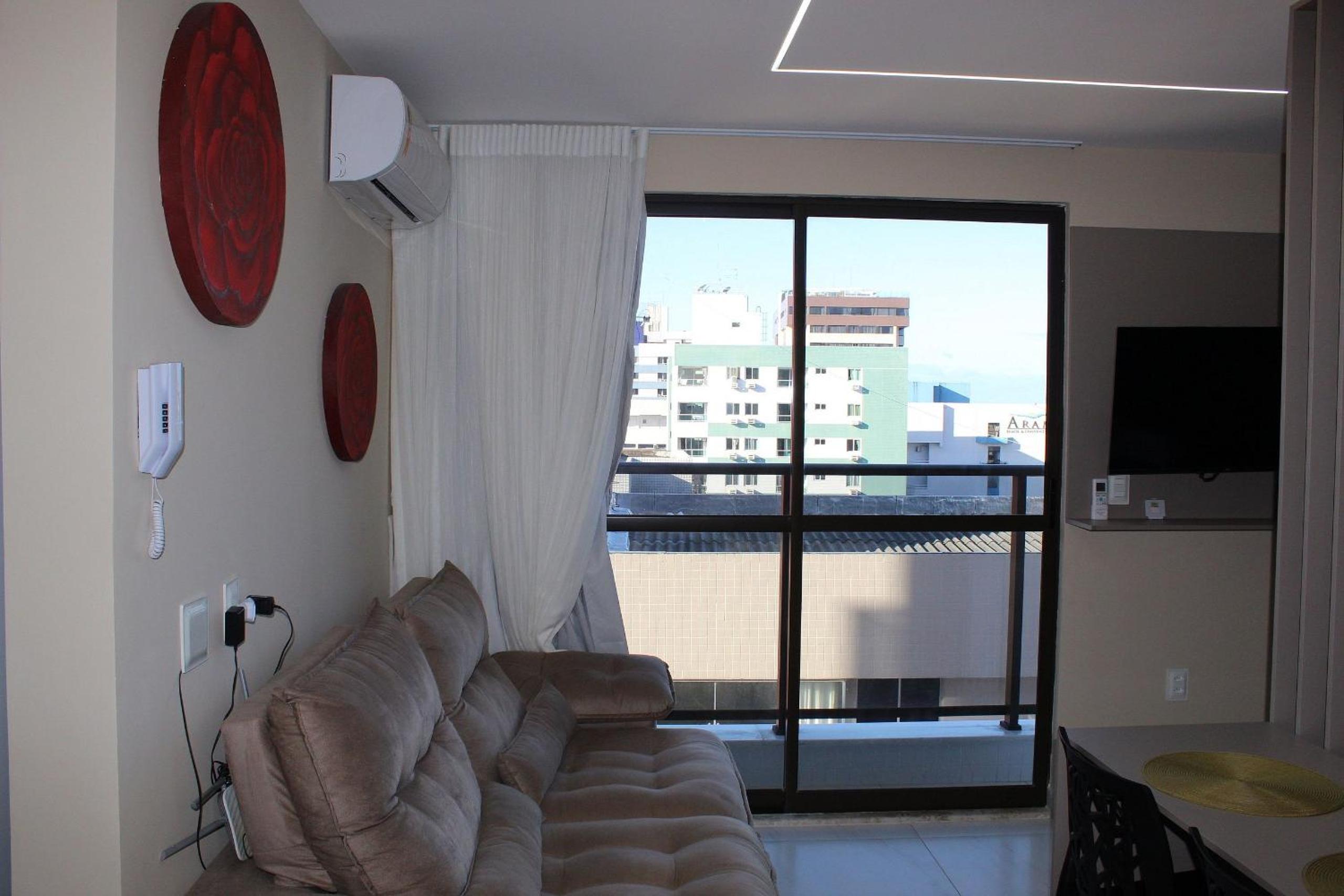 Compact Flat Tambaú by DaybyDay