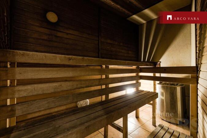 Urusel Hotel