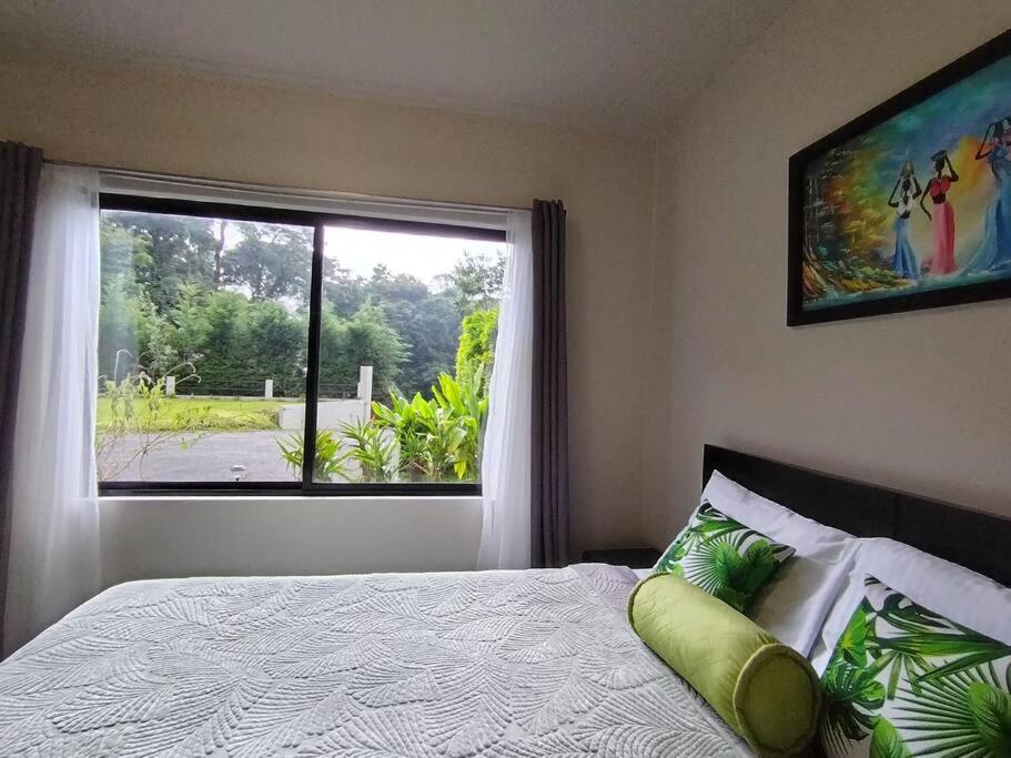 CABAÑAS REFUGIO VERDE MONTEVERDE, CASA NIEBLA MONTEVERDE, beautiful and private New Place