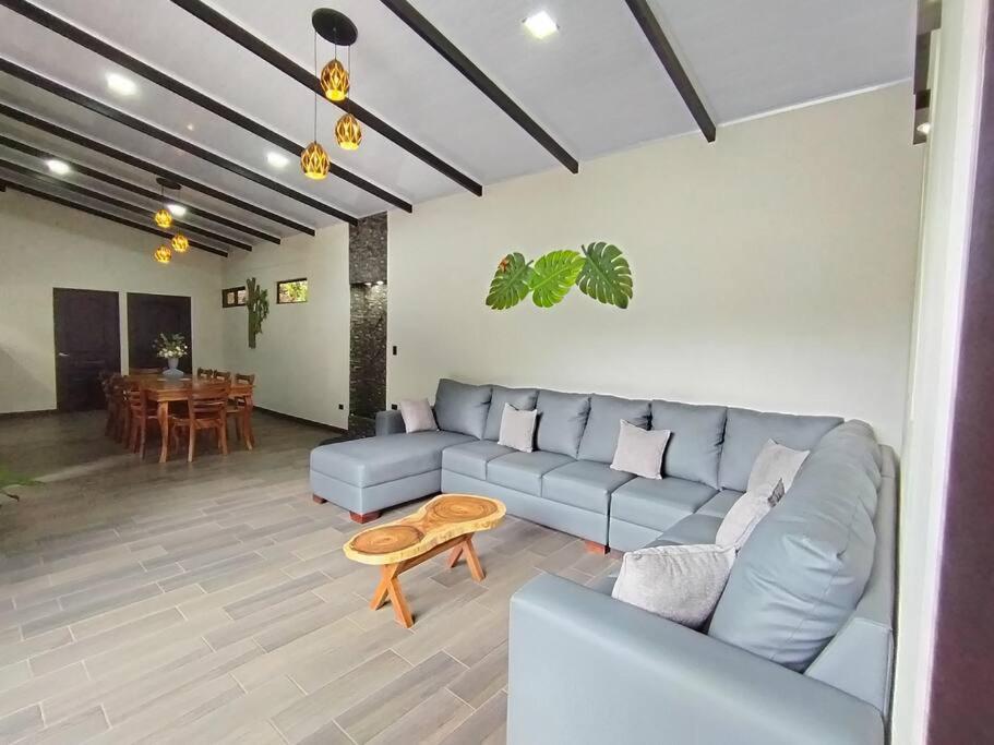 CABAÑAS REFUGIO VERDE MONTEVERDE, CASA NIEBLA MONTEVERDE, beautiful and private New Place