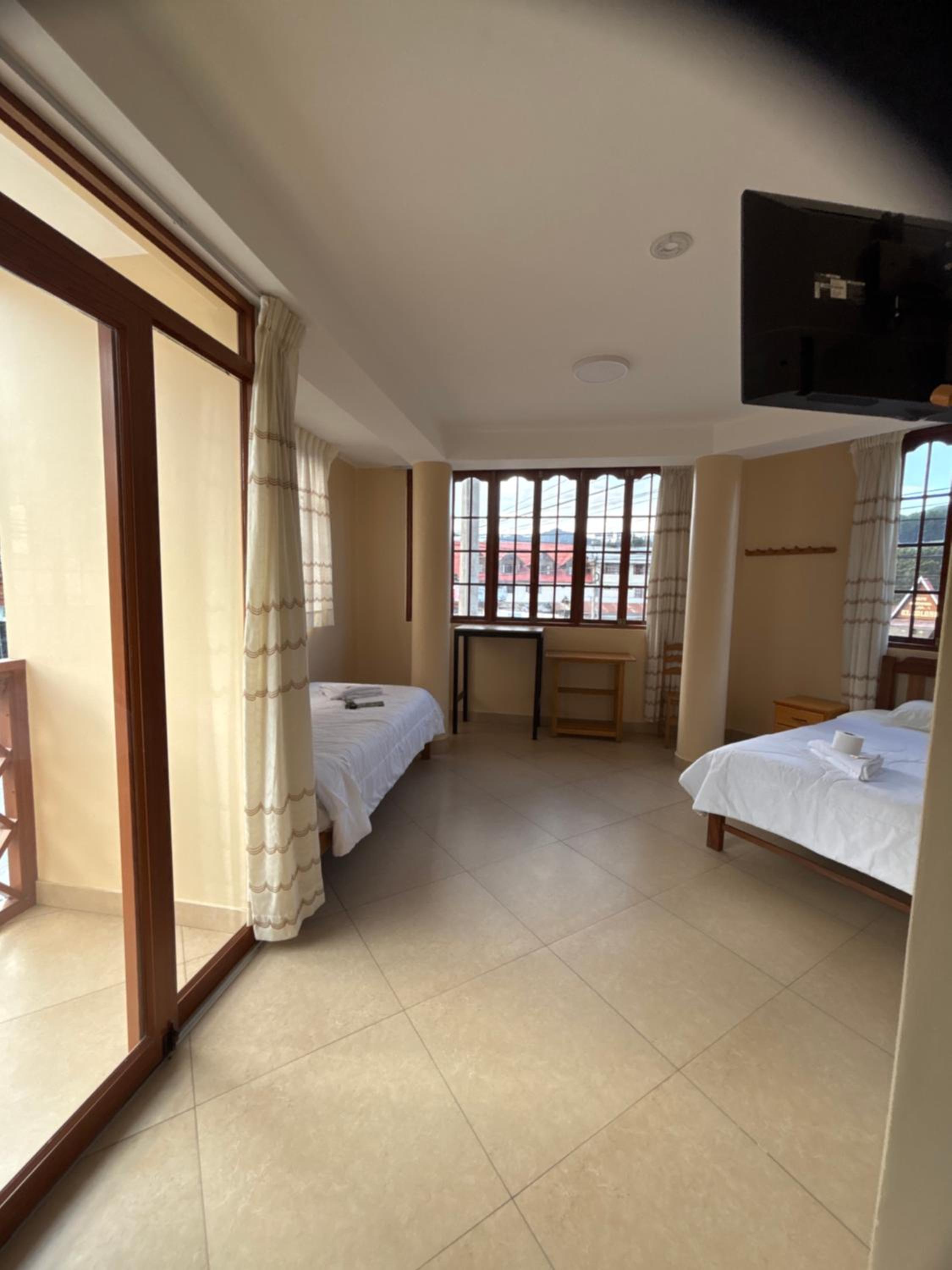 Hospedaje CRUZ Oxapampa view 5