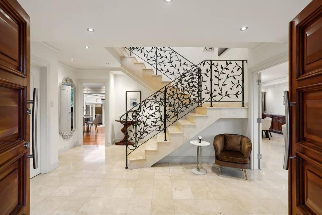 Sydney Strathfield 4 bed luxury house with pool