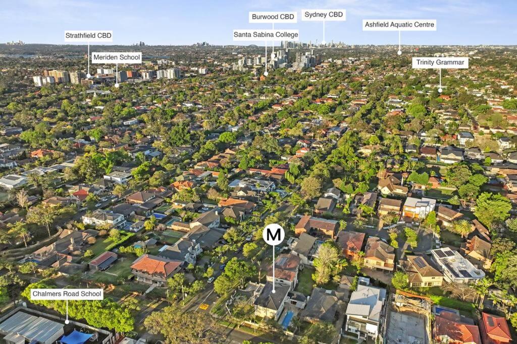 Sydney Strathfield 4 bed luxury house with pool
