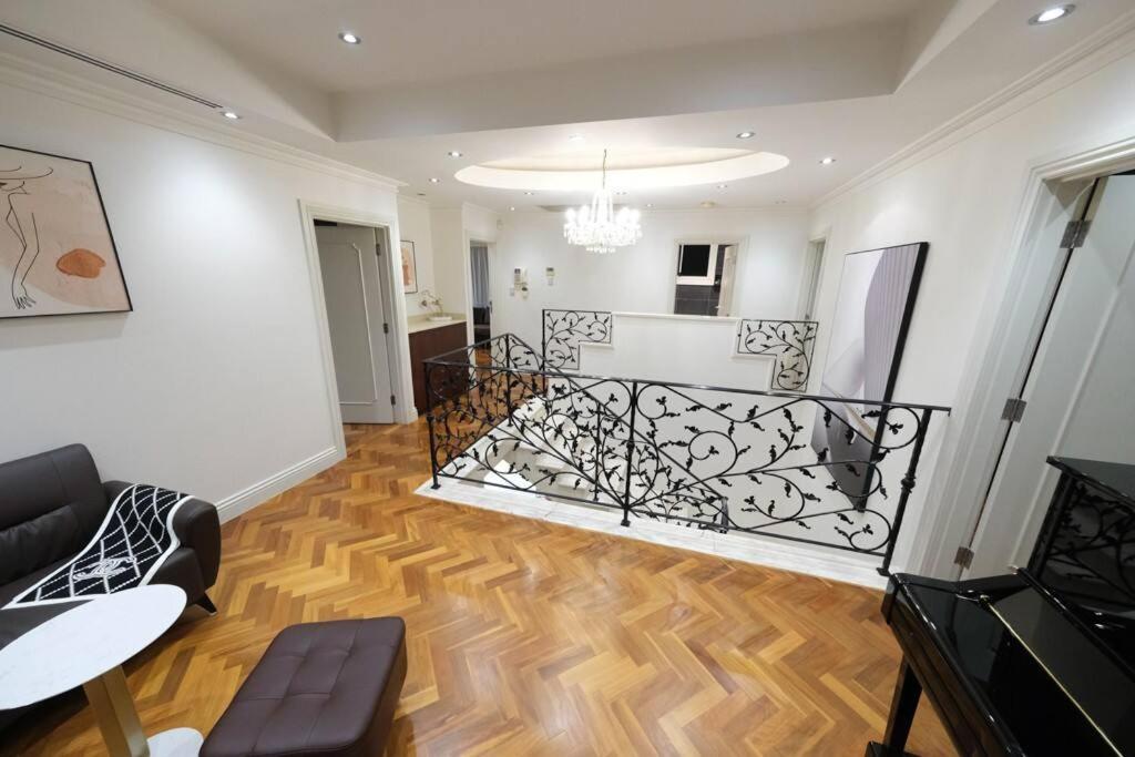 Sydney Strathfield 4 bed luxury house with pool