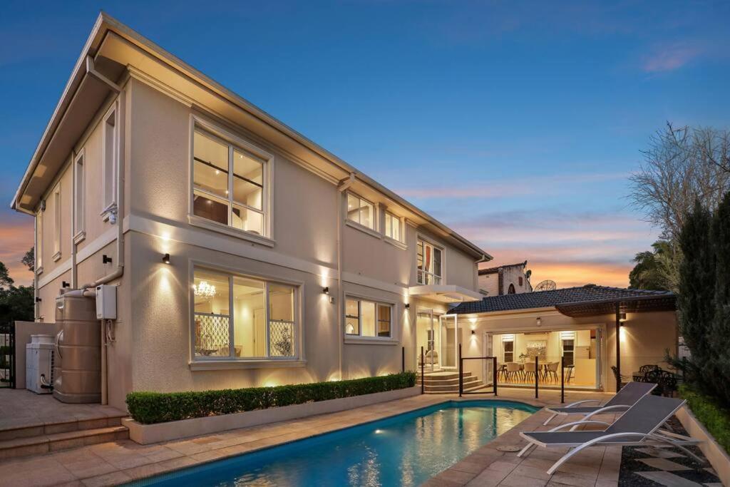Sydney Strathfield 4 bed luxury house with pool