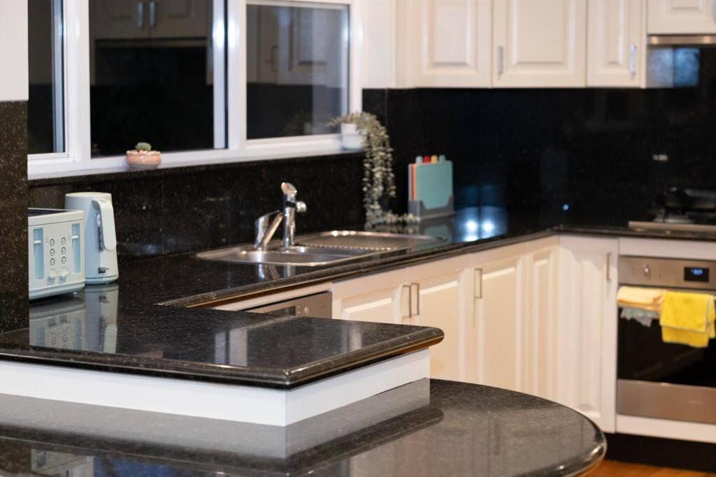 Sydney Strathfield 4 bed luxury house with pool