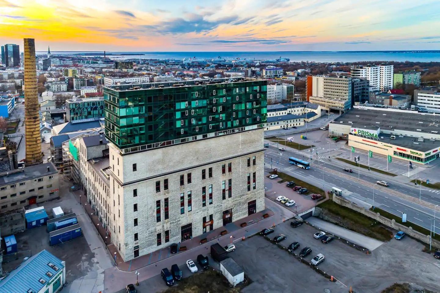 High-Rise Panoram View Ultra Luxury Apartment