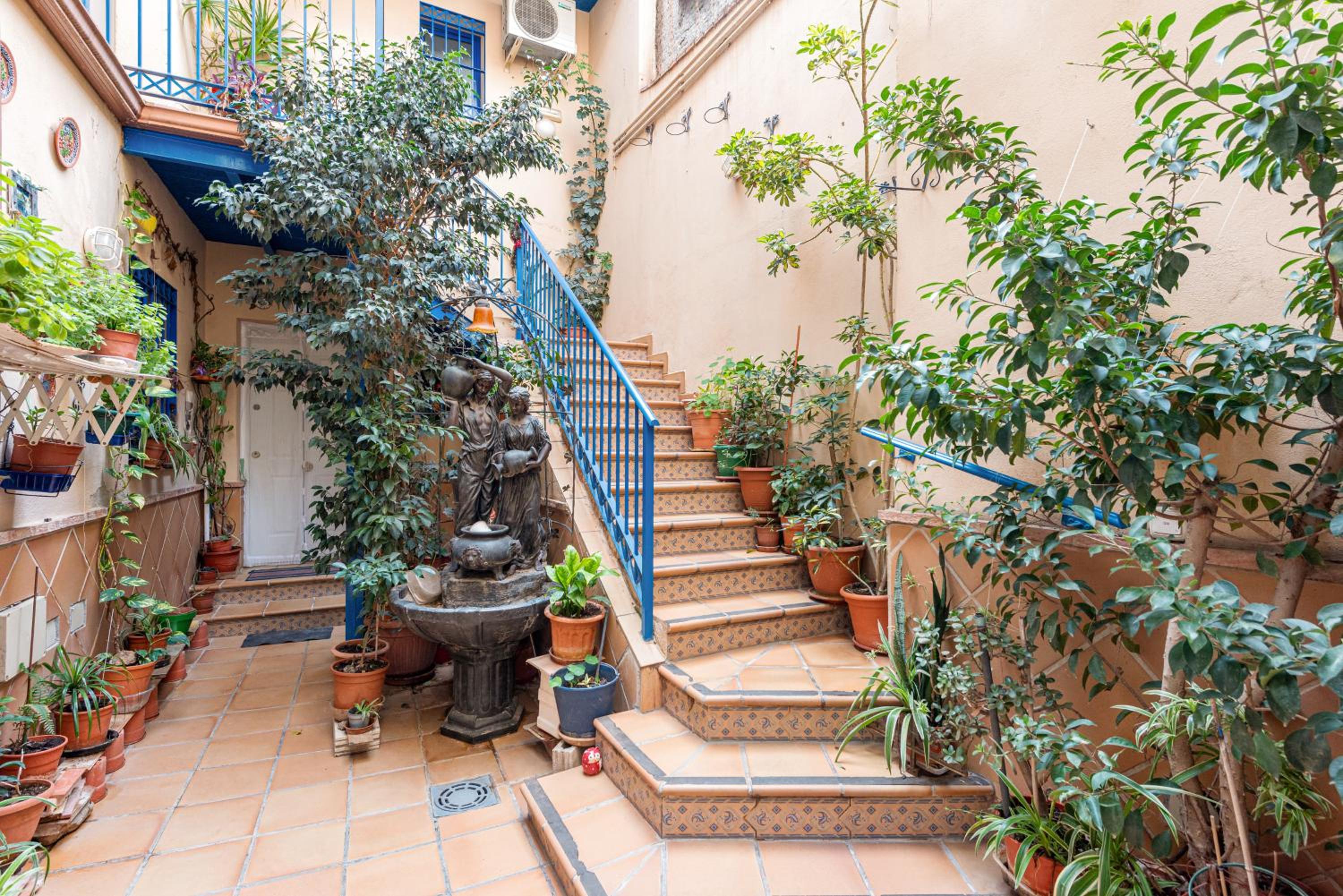 La Casita Azul