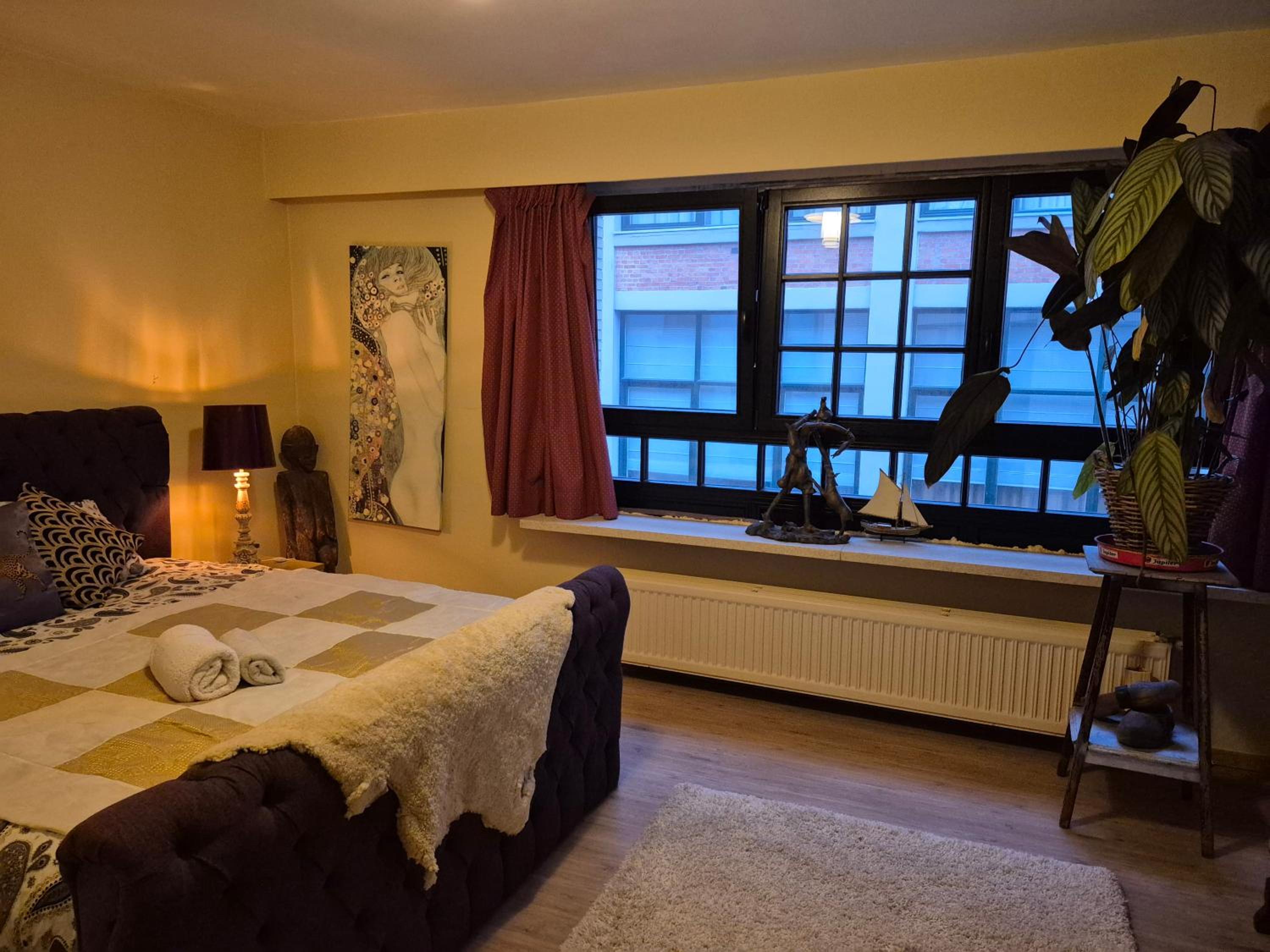 Gent's Accomodations for short and middle long stay