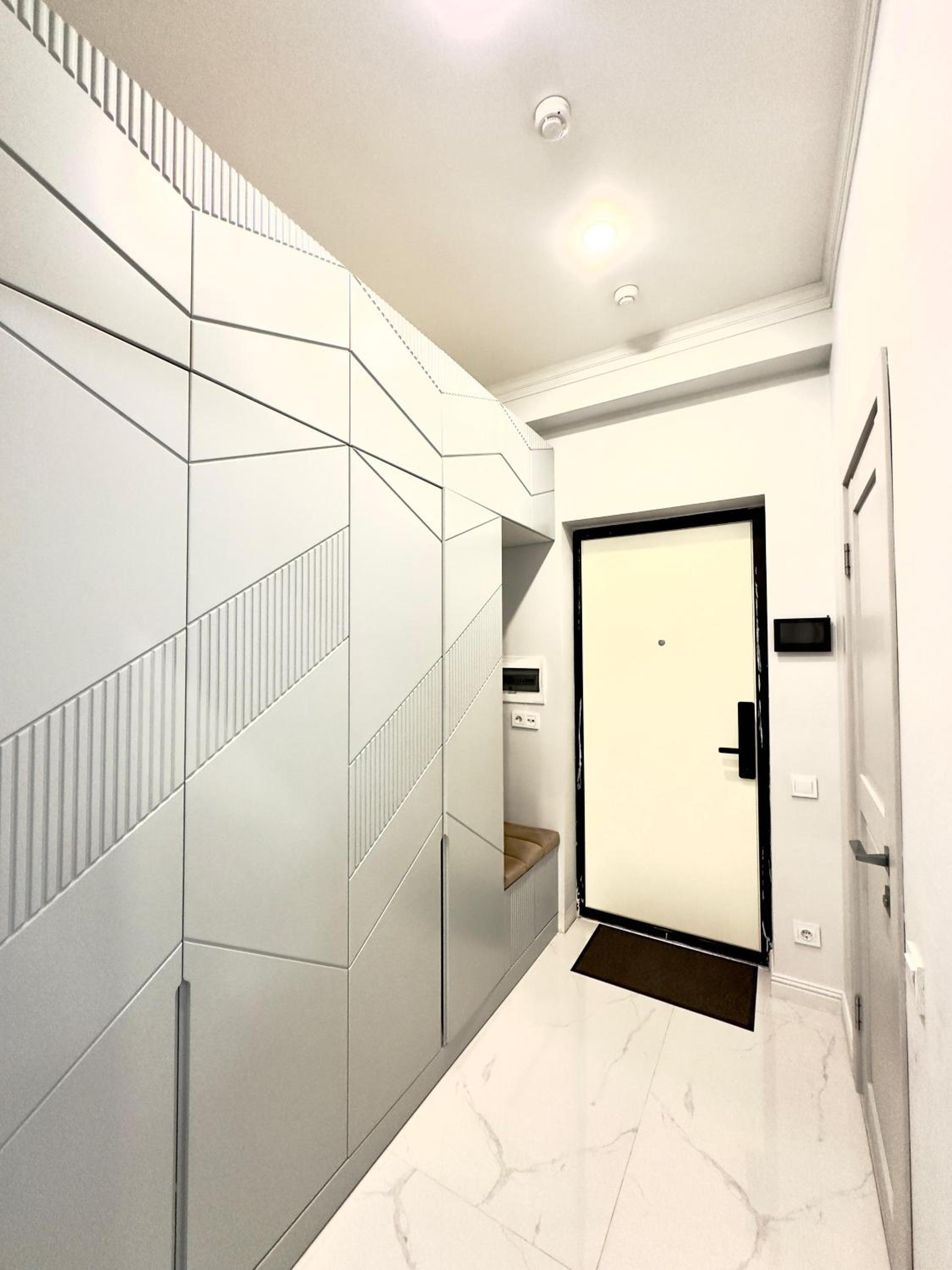 Nur-Ay Residence 69 view 5