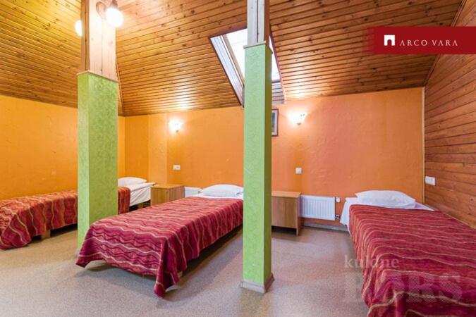 Urusel Hotel
