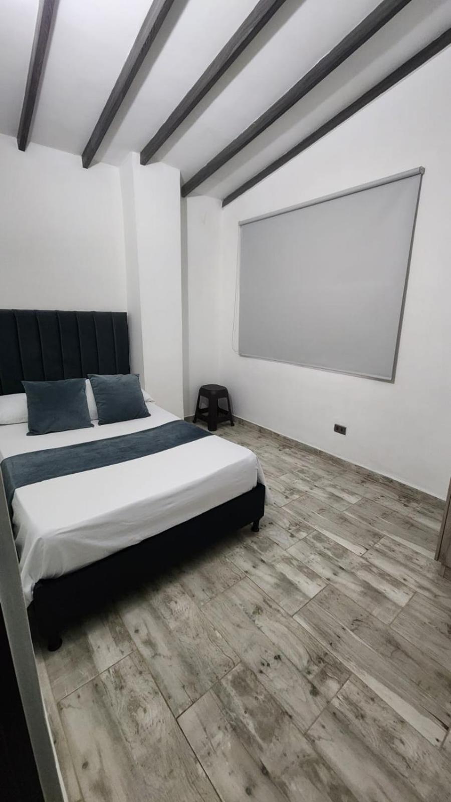 moderno y nuevo aparta estudio en Laureles