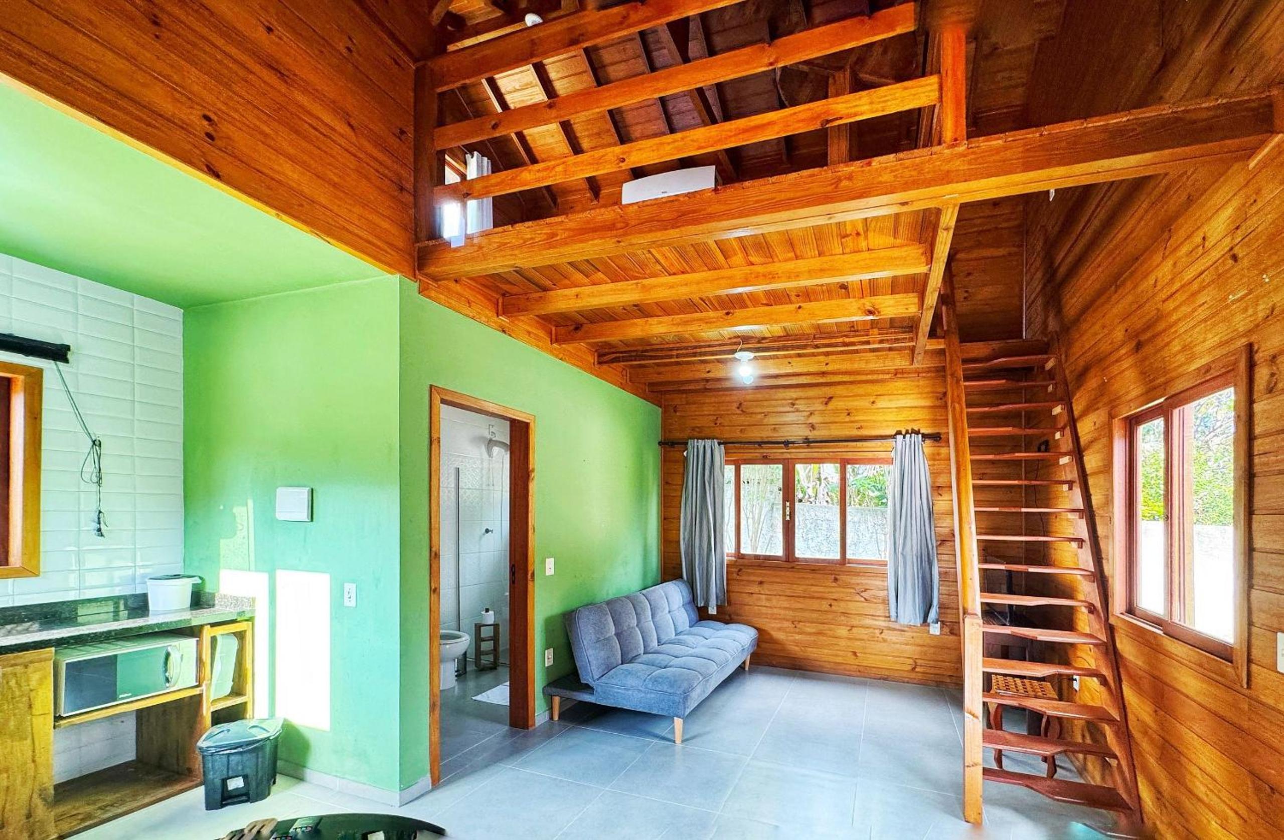 Cabanas aconchegantes. Desfrute da natureza e praia