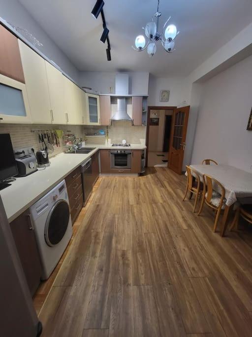 Cozy Khatai apartment for COP29