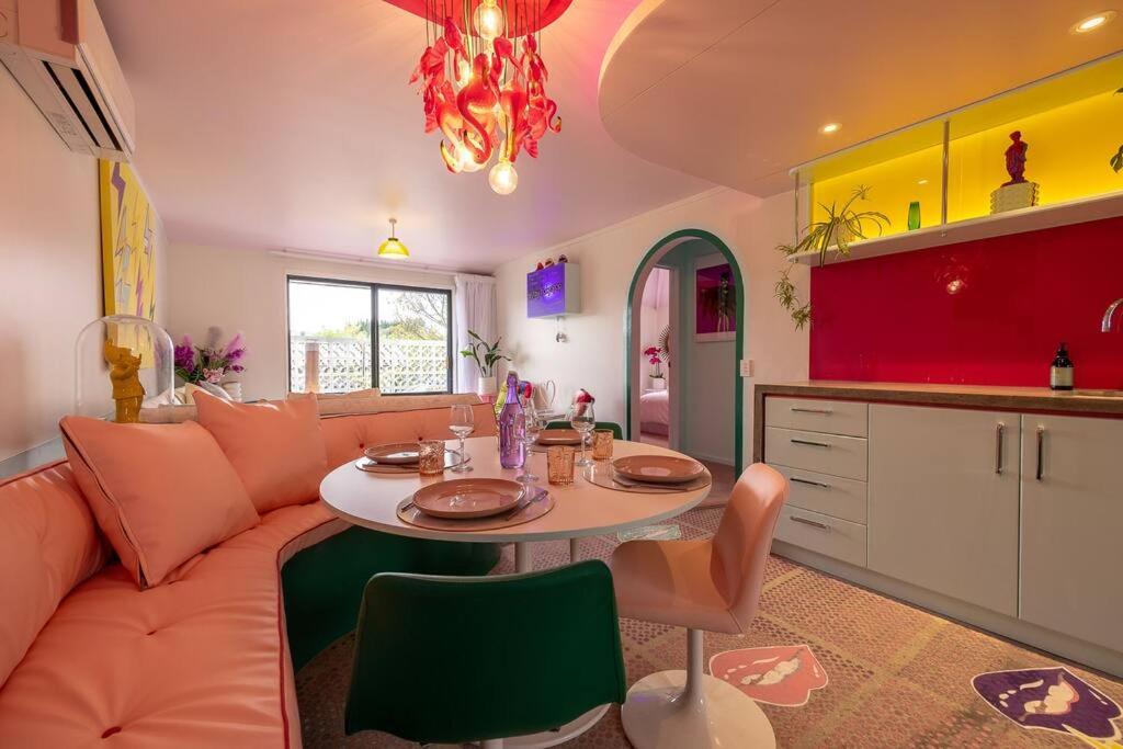 Designers dream, Tokyo pop art apartment with courtyard, fire & views view 3