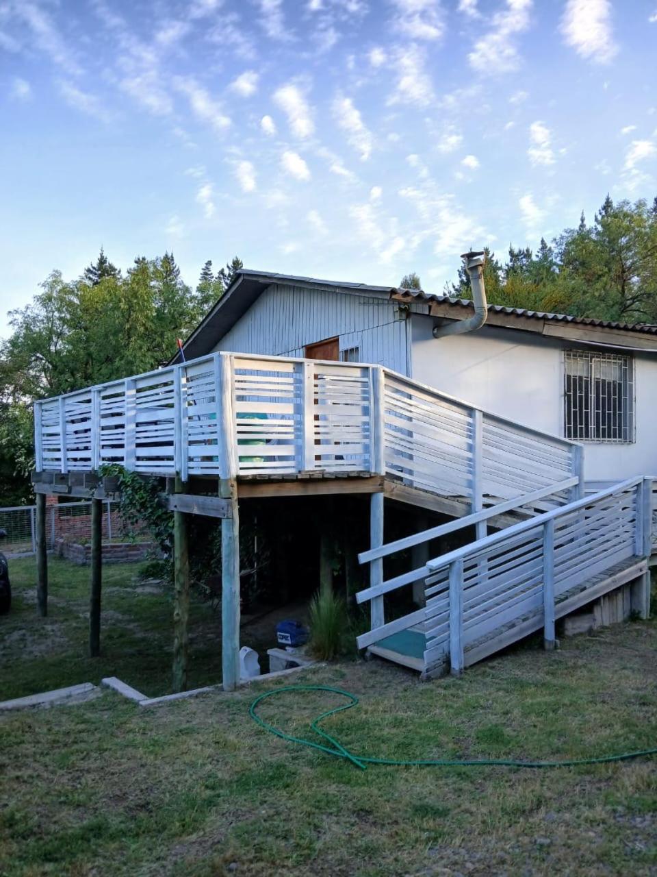 Linda cabaña con salida al Lago Rapel