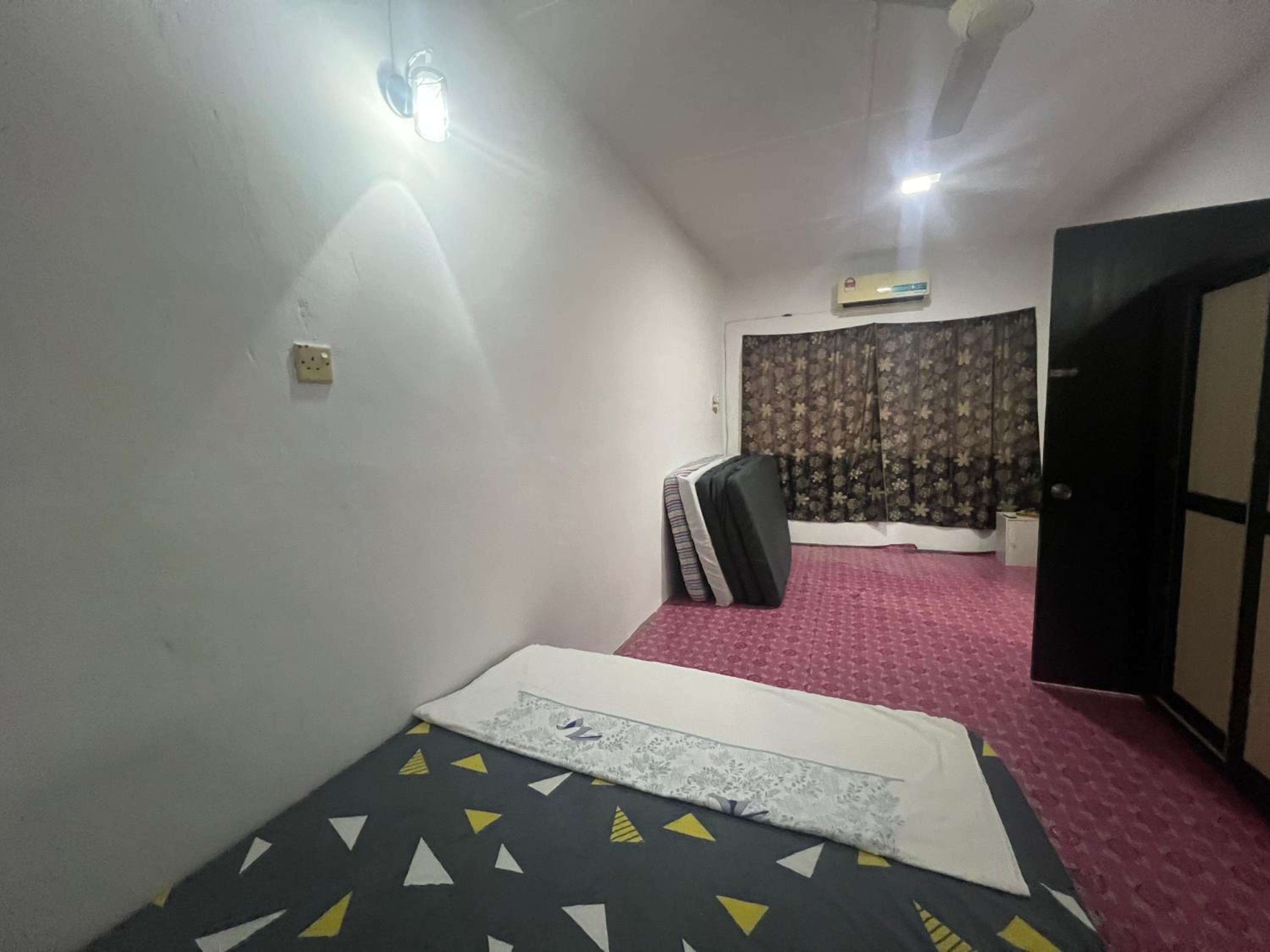 Homestay Townvilla Sibujaya Unit 6 photo 2