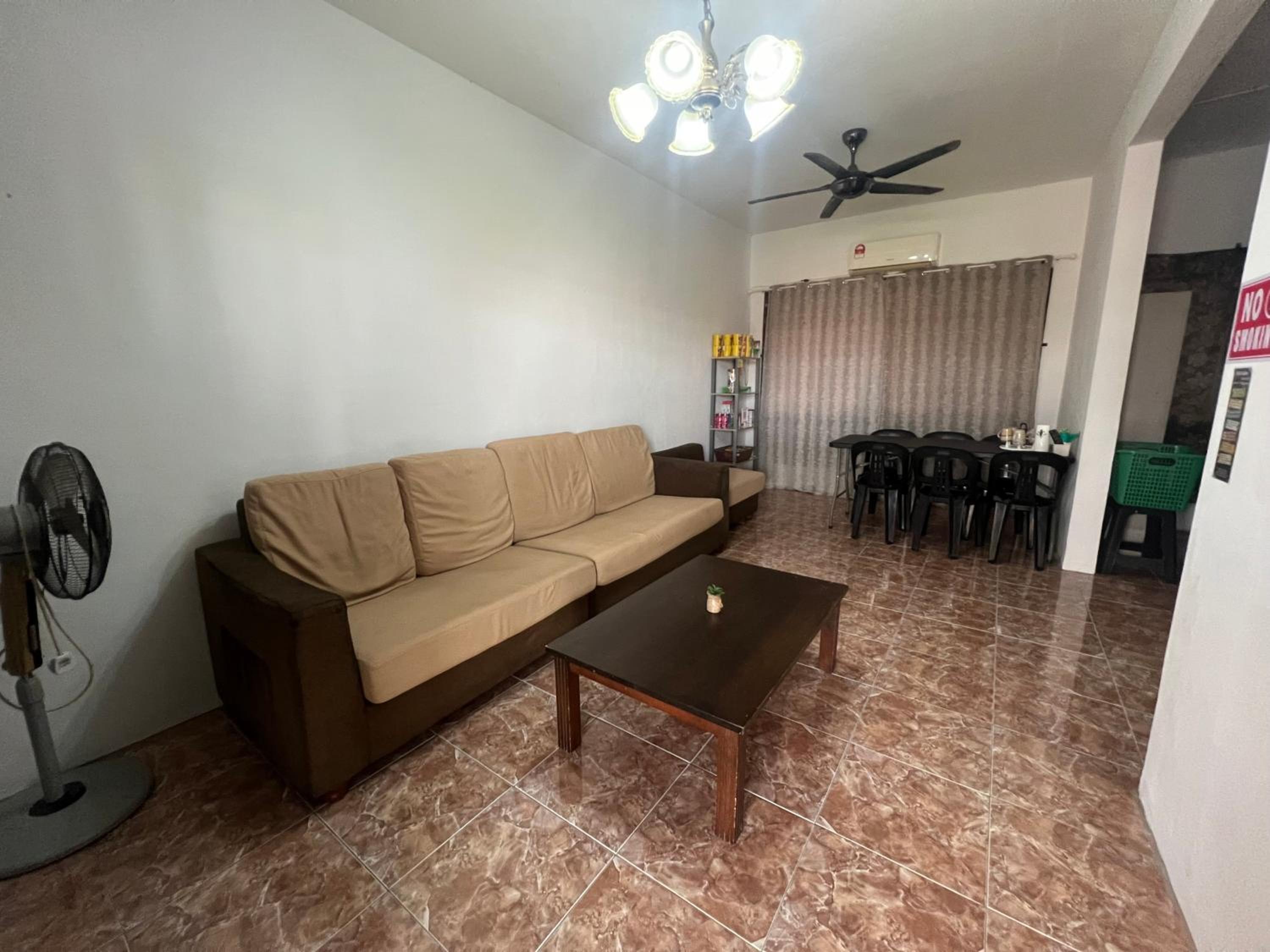 Homestay Townvilla Sibujaya Unit 6 photo 5