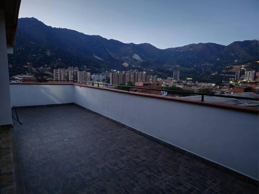 Espacioso y lindo lugar