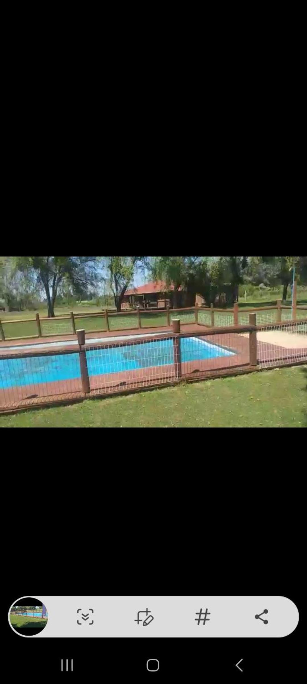 Cabaña equipada con piscina