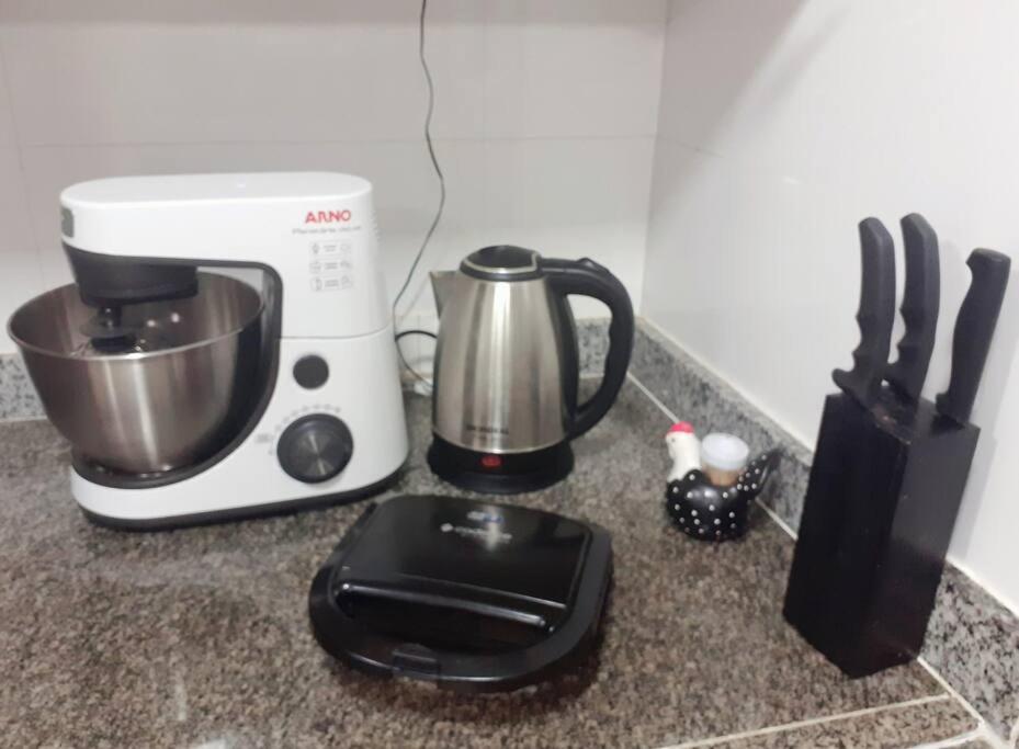 Apto Encantador c 2 Suites a Beira Mar no Guaruja