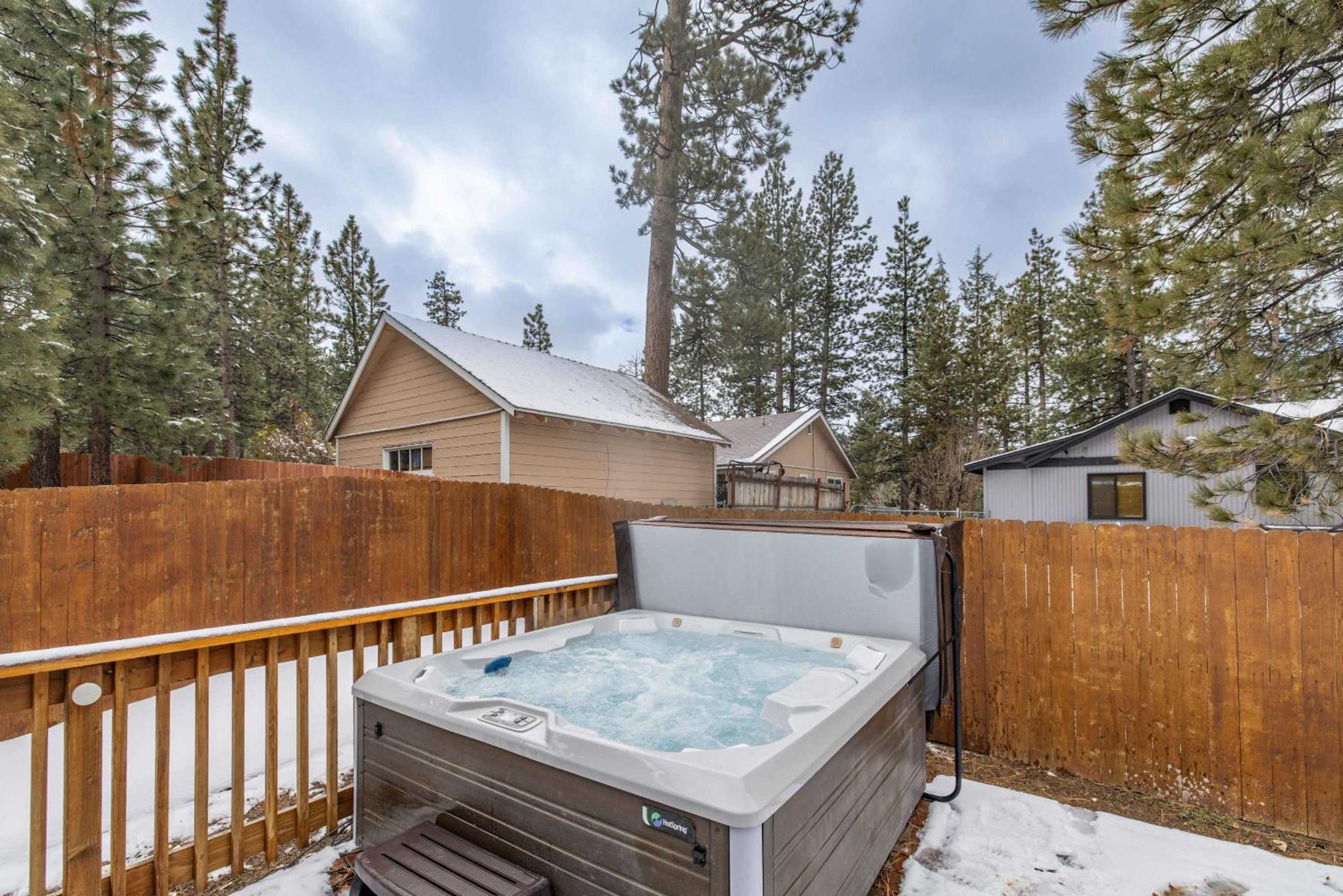 Quail Drive 2 Bdrm1 Bath Modern Cabin Hot Tub view 2
