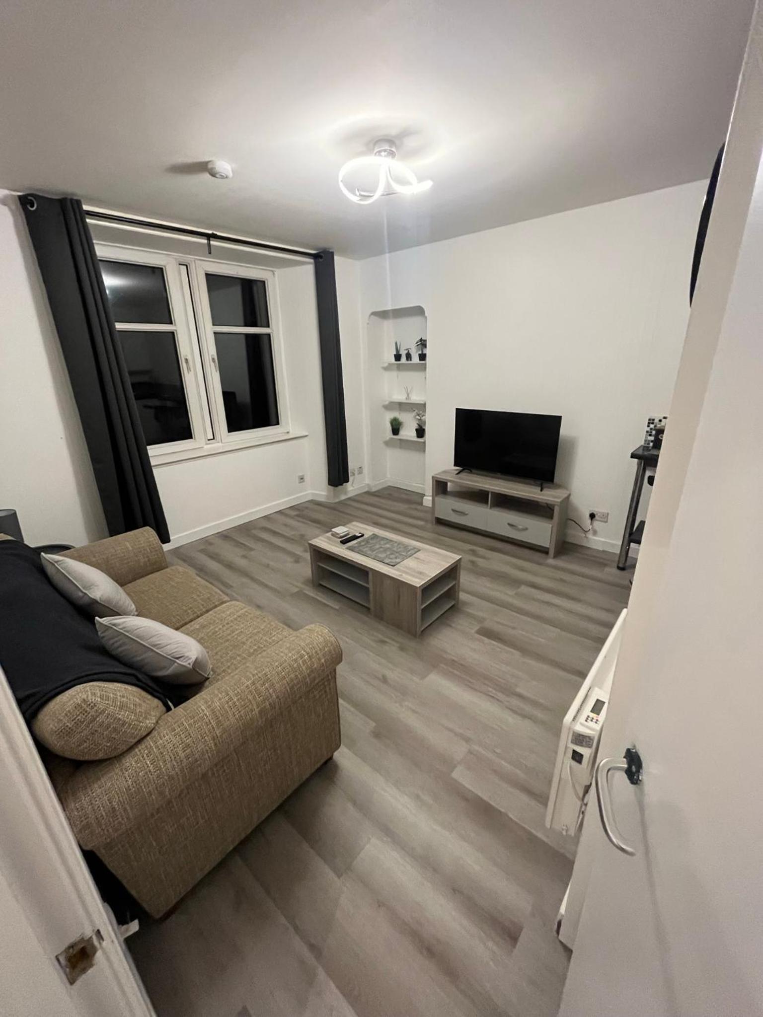 Stephen's Street Apartment, Inverness City Centre view 3