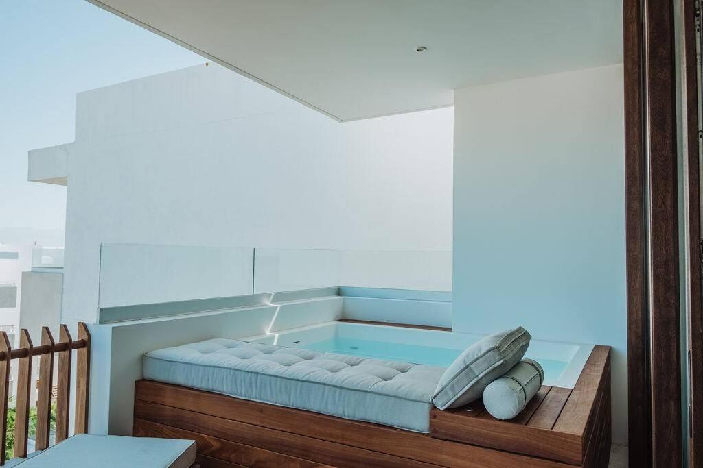 Hotel Brand new PH Relaxing is a must - Image 1