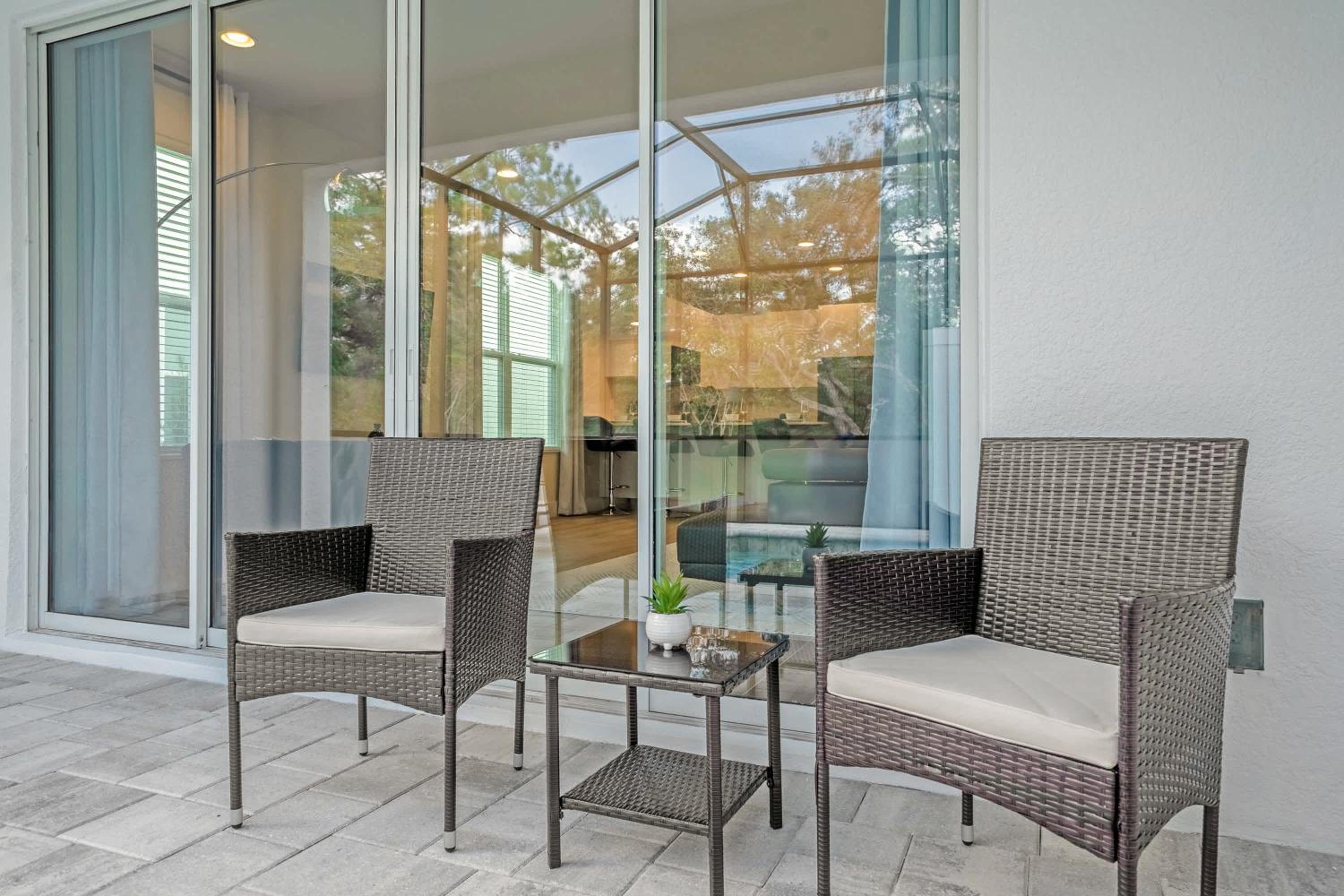 Upstay - Modern Family Home w Private Pool view 5